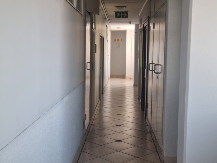 1 Bedroom Property for Sale in Elma Park Gauteng