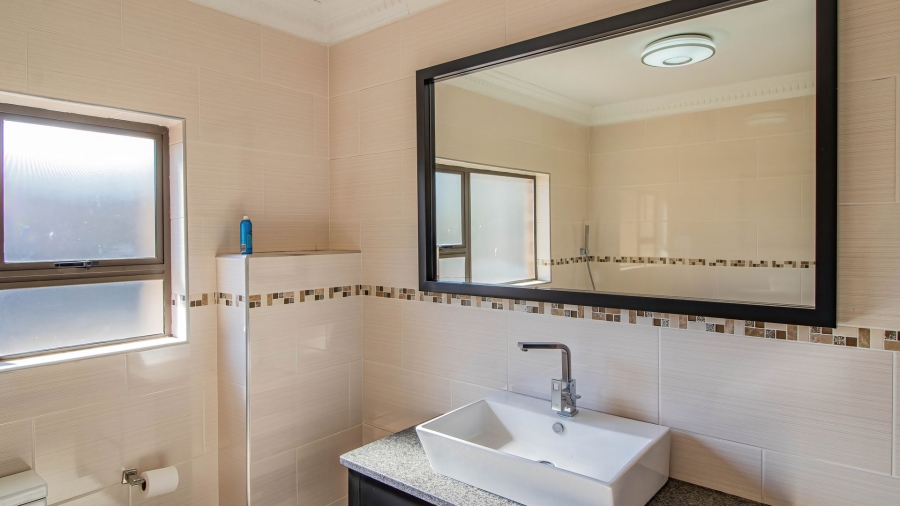 7 Bedroom Property for Sale in Meyersdal Nature Estate Gauteng