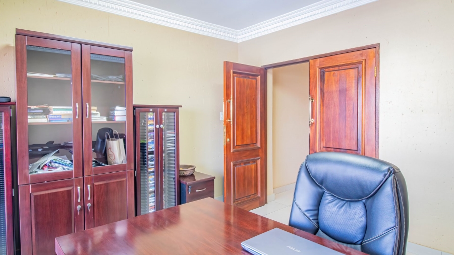 7 Bedroom Property for Sale in Meyersdal Nature Estate Gauteng