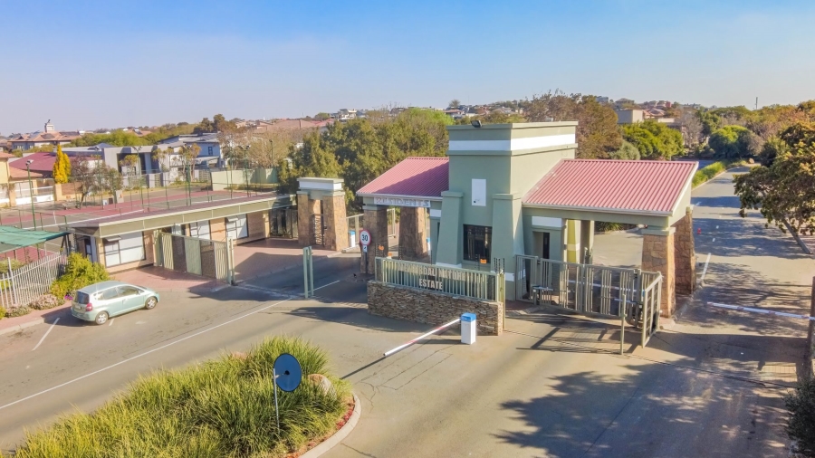 7 Bedroom Property for Sale in Meyersdal Nature Estate Gauteng