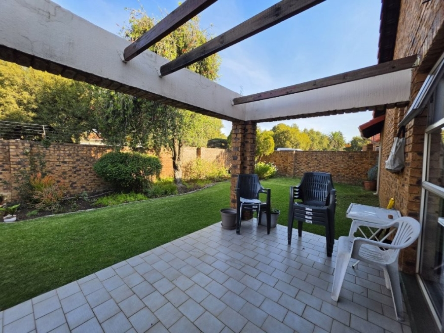3 Bedroom Property for Sale in Randhart Gauteng