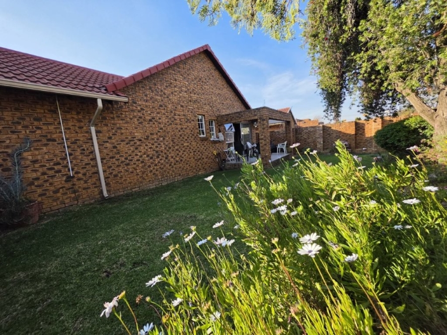 3 Bedroom Property for Sale in Randhart Gauteng