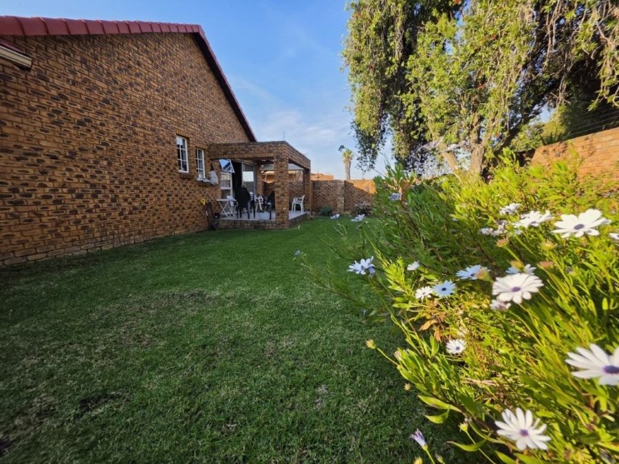 3 Bedroom Property for Sale in Randhart Gauteng