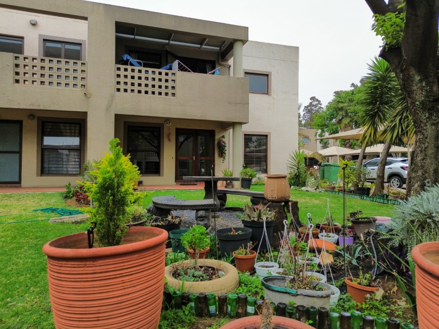 2 Bedroom Property for Sale in New Market Park Gauteng
