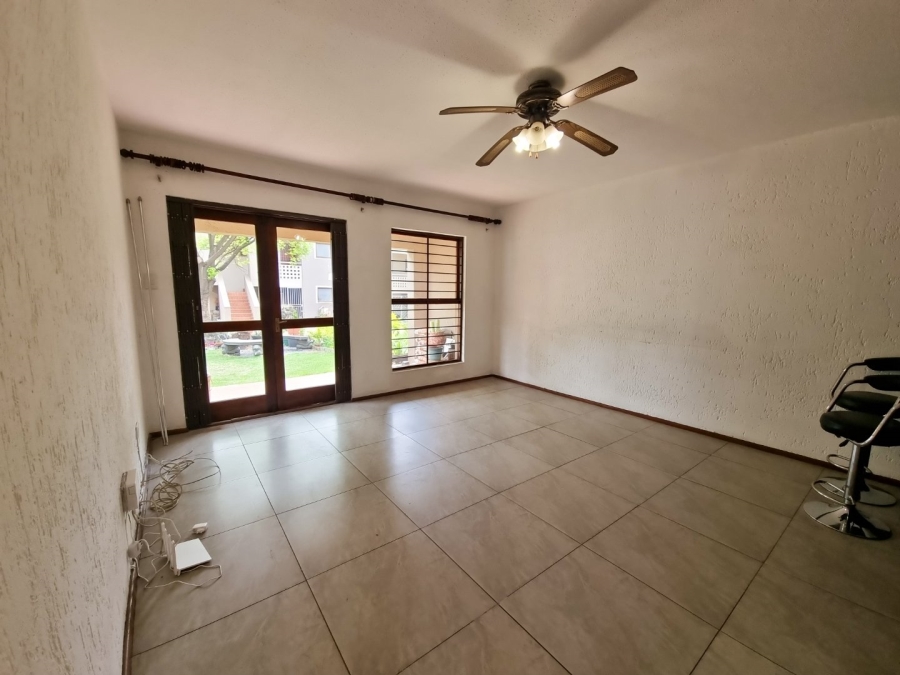 2 Bedroom Property for Sale in New Market Park Gauteng