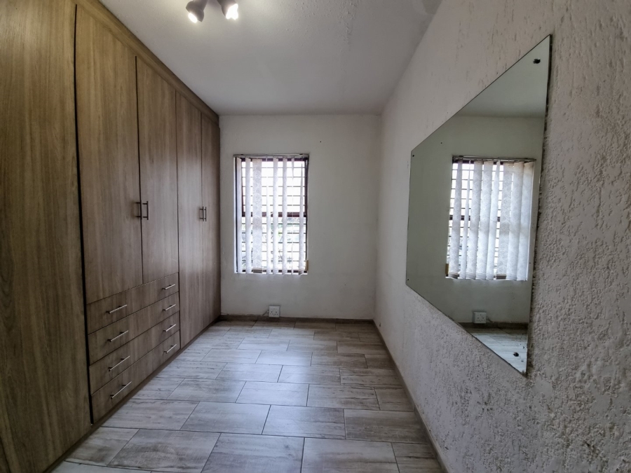 2 Bedroom Property for Sale in New Market Park Gauteng