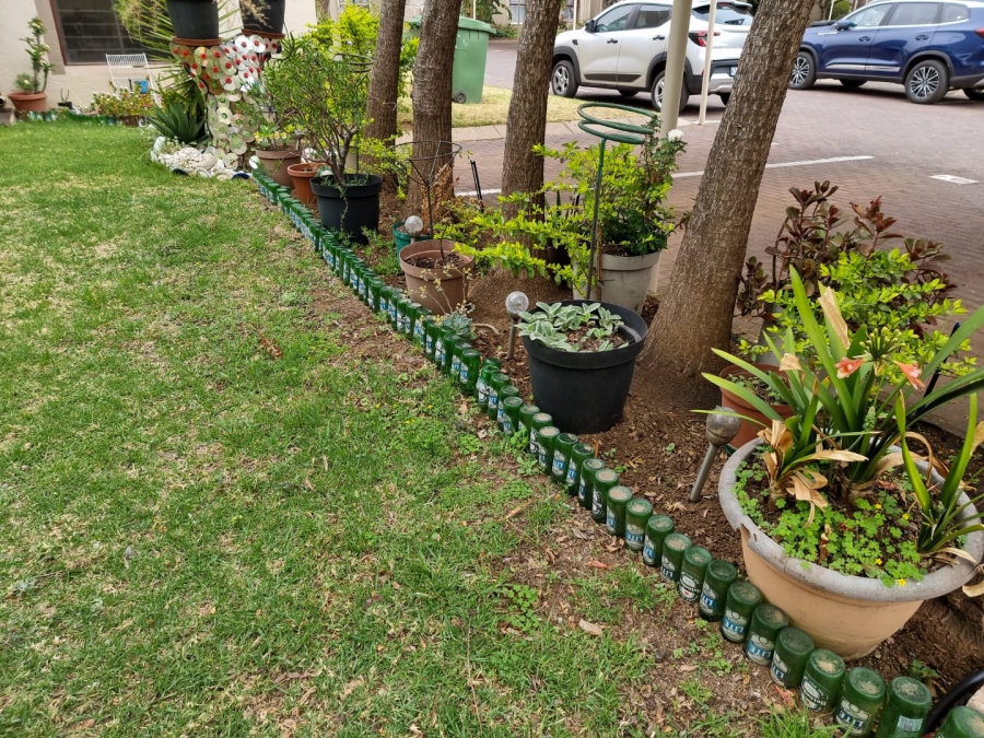 2 Bedroom Property for Sale in New Market Park Gauteng