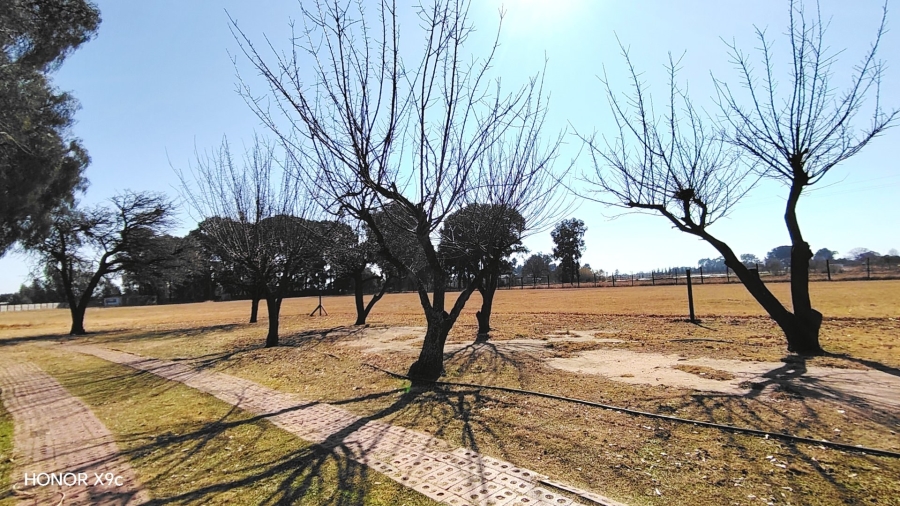 Commercial Property for Sale in Mooilande Gauteng
