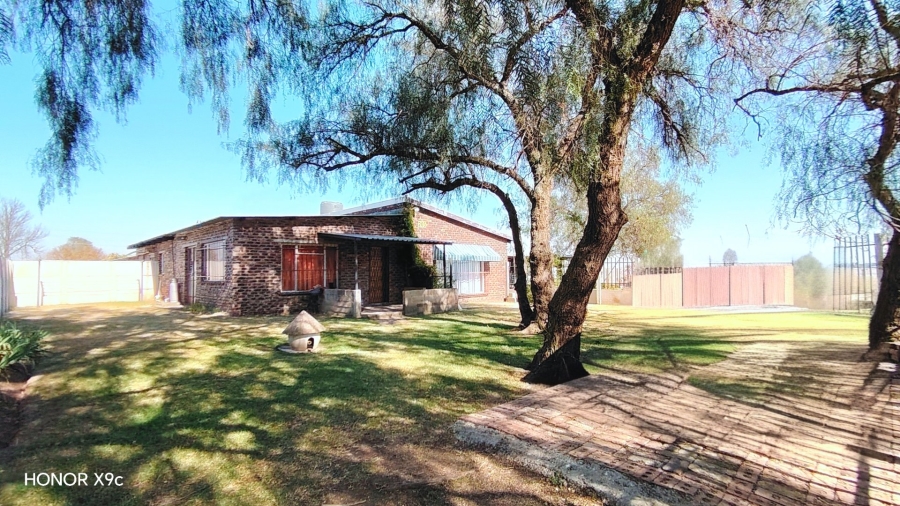 Commercial Property for Sale in Mooilande Gauteng