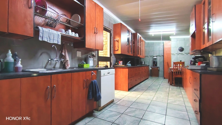 Commercial Property for Sale in Mooilande Gauteng