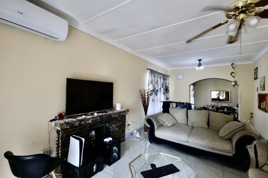 3 Bedroom Property for Sale in Woodmere Gauteng