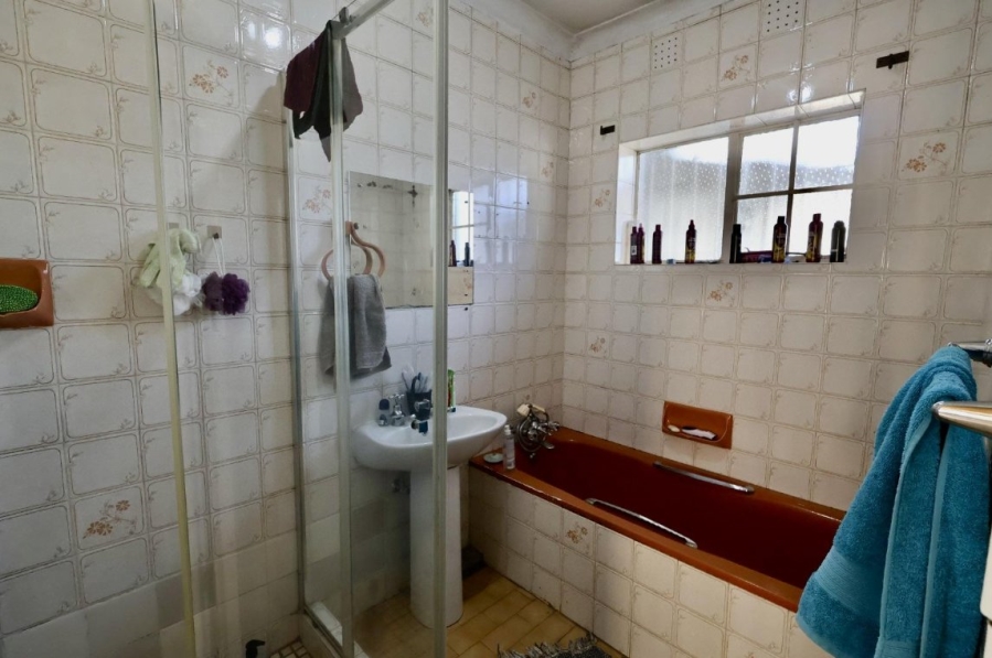 3 Bedroom Property for Sale in Woodmere Gauteng