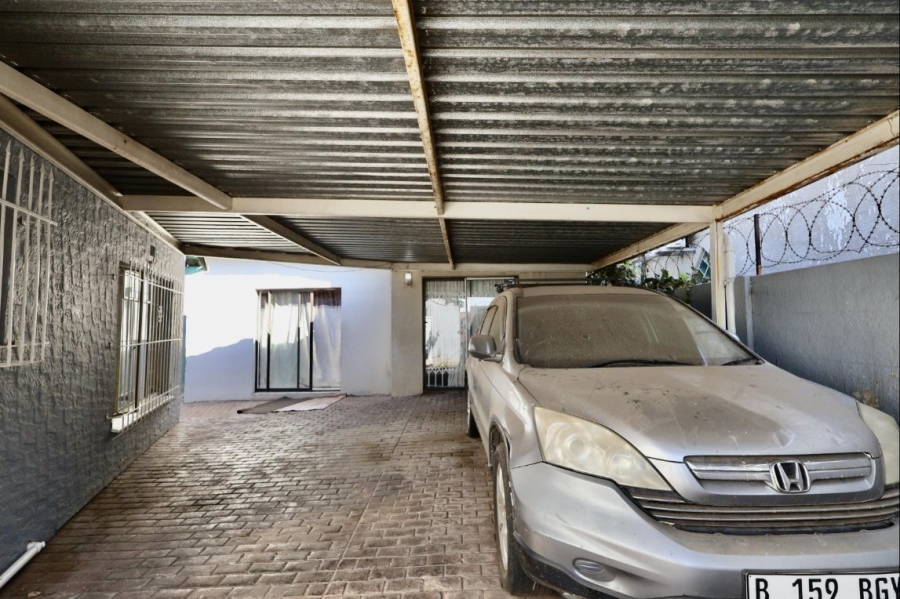 3 Bedroom Property for Sale in Woodmere Gauteng