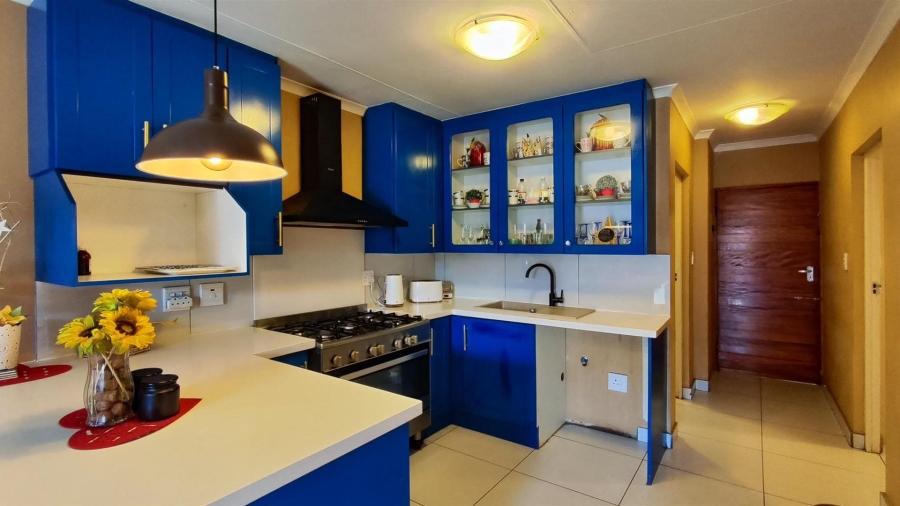 3 Bedroom Property for Sale in Albertsdal Gauteng