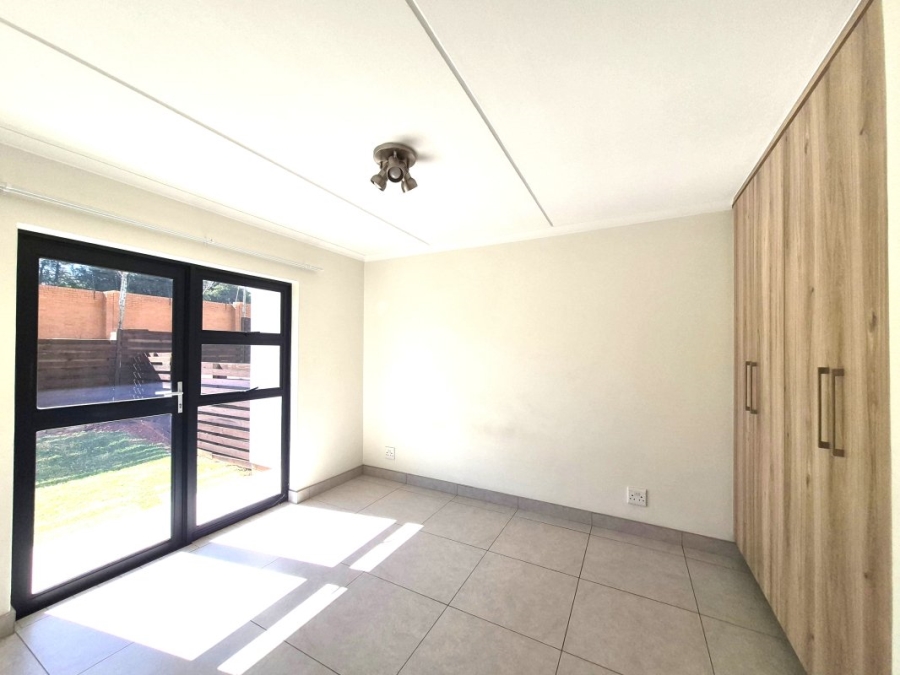 1 Bedroom Property for Sale in Modderfontein Gauteng
