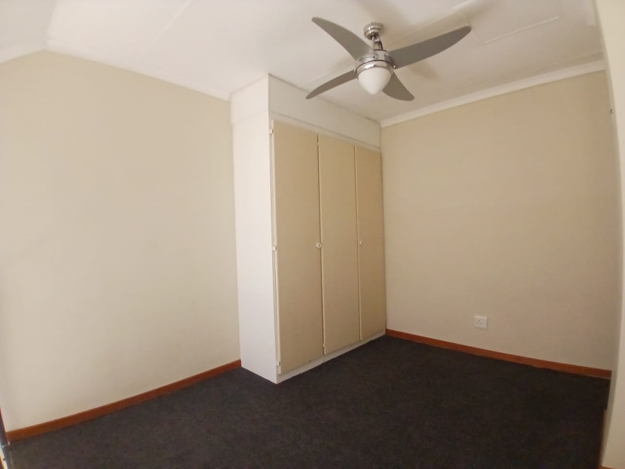 1 Bedroom Property for Sale in Hatfield Gauteng