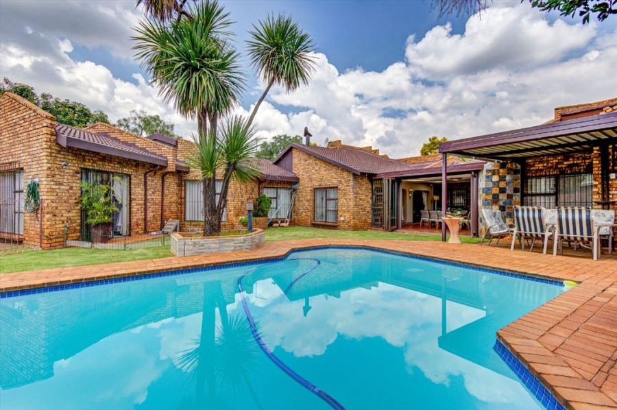 4 Bedroom Property for Sale in Sunward Park Gauteng