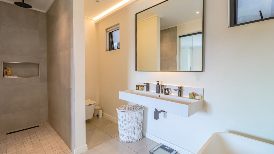 2 Bedroom Property for Sale in Hyde Park Gauteng