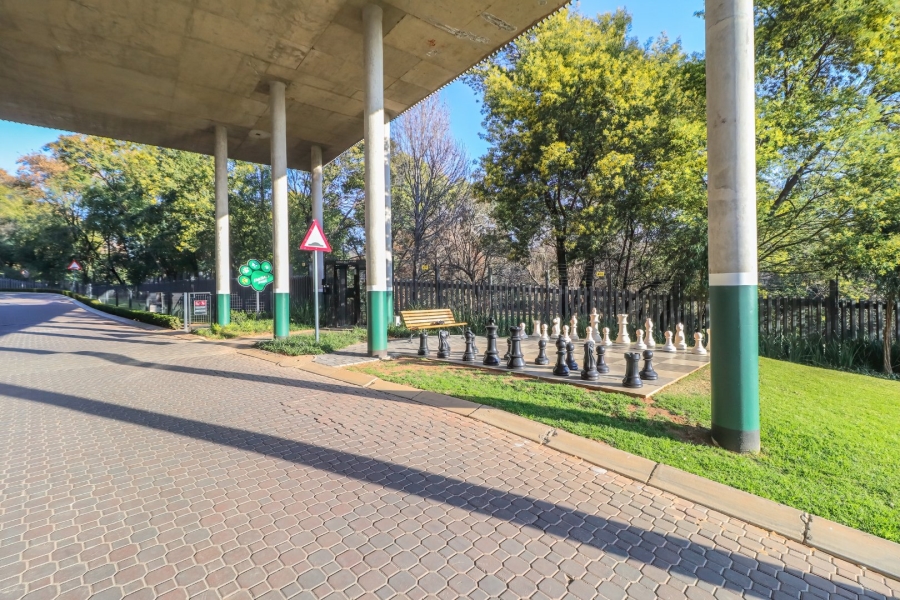 2 Bedroom Property for Sale in Hyde Park Gauteng