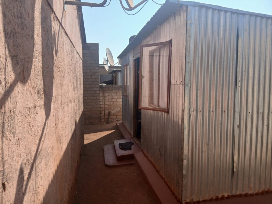 1 Bedroom Property for Sale in Rondebult Gauteng