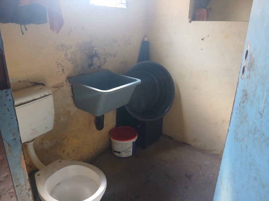 1 Bedroom Property for Sale in Rondebult Gauteng