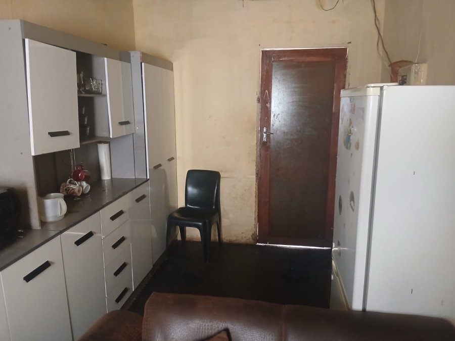1 Bedroom Property for Sale in Rondebult Gauteng