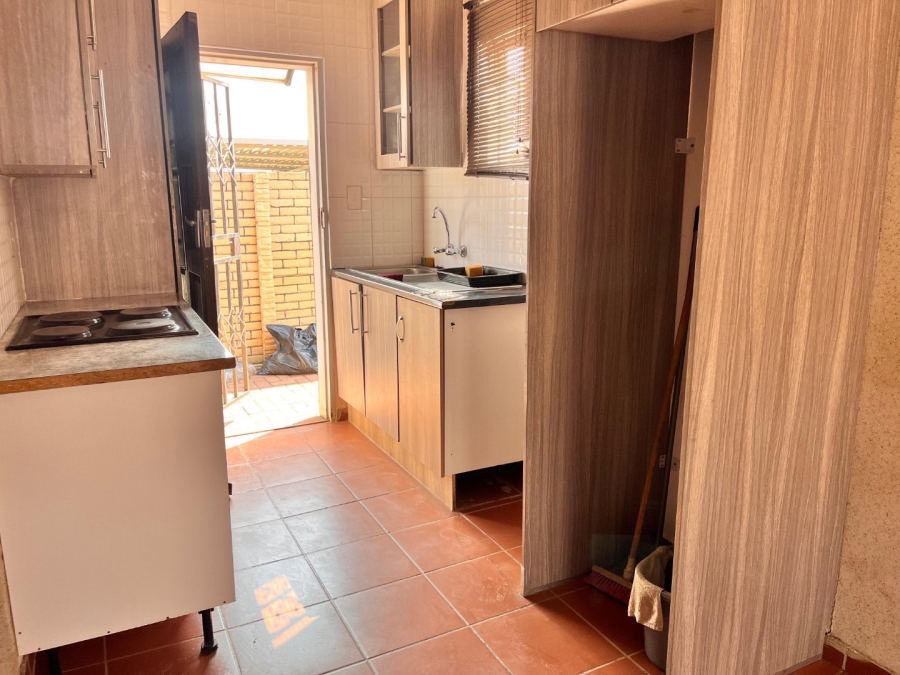 To Let 2 Bedroom Property for Rent in Savanna City Gauteng
