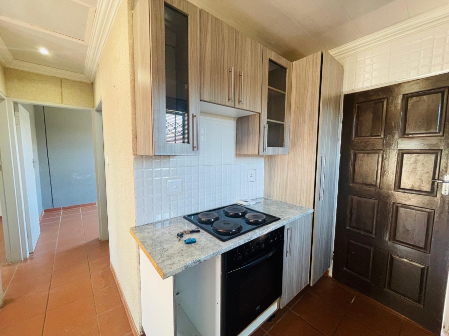 To Let 2 Bedroom Property for Rent in Savanna City Gauteng
