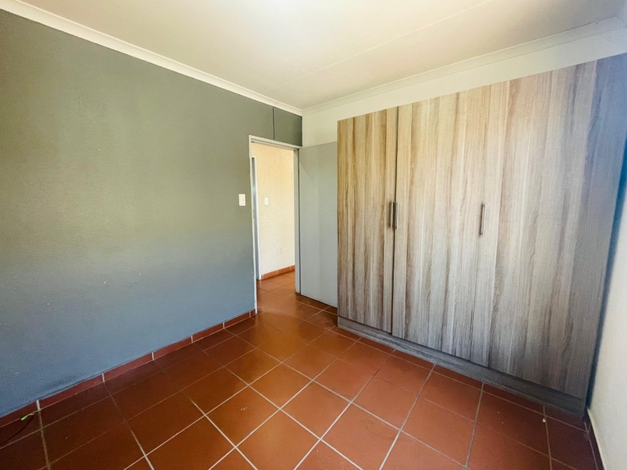 To Let 2 Bedroom Property for Rent in Savanna City Gauteng
