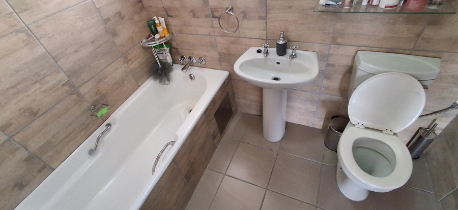 3 Bedroom Property for Sale in Pretoria North Gauteng