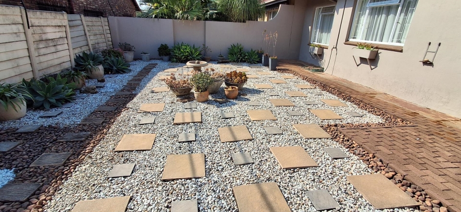 3 Bedroom Property for Sale in Pretoria North Gauteng