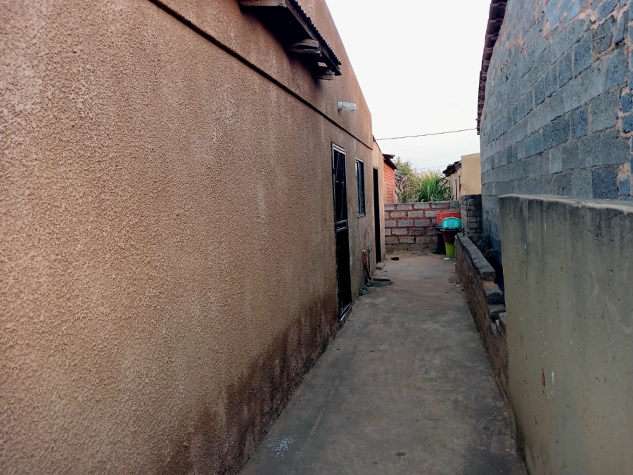 Bedroom Property for Sale in Kingsway Gauteng