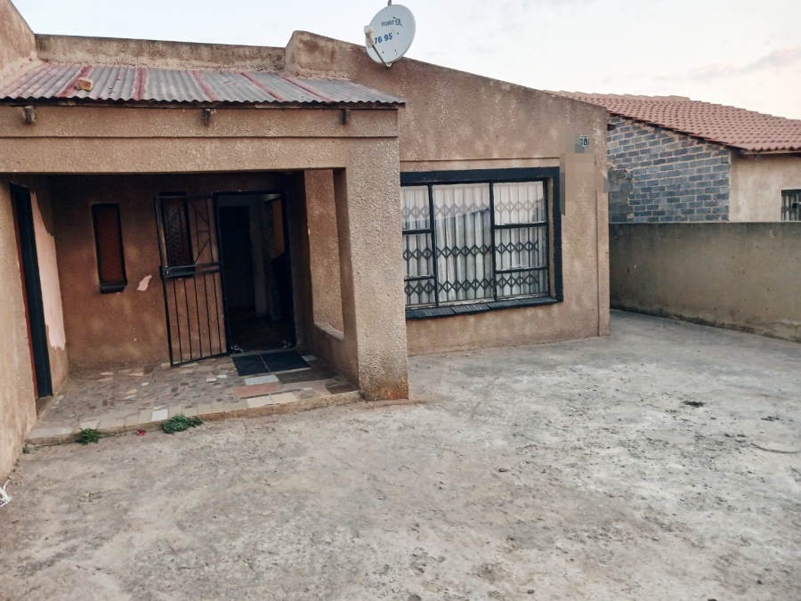  Bedroom Property for Sale in Kingsway Gauteng