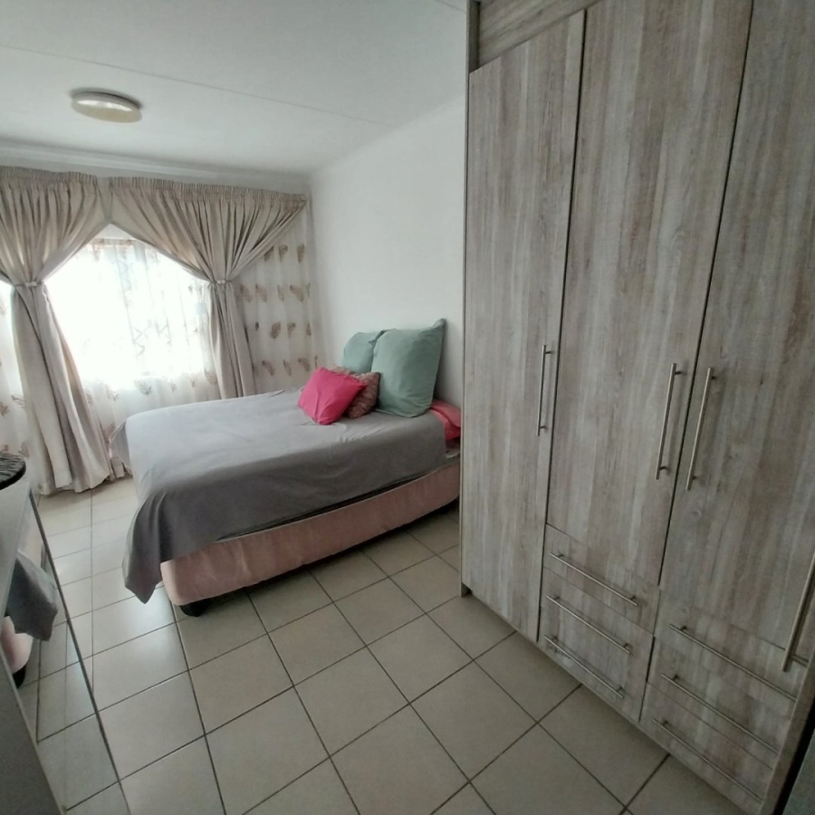 3 Bedroom Property for Sale in Brentwood Park AH Gauteng