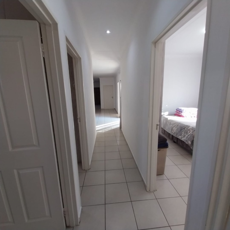 3 Bedroom Property for Sale in Brentwood Park AH Gauteng