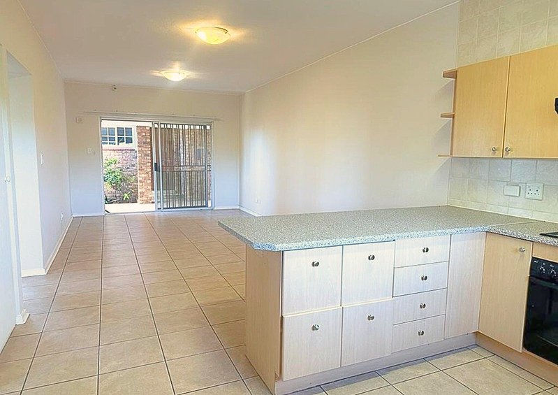 To Let 2 Bedroom Property for Rent in Honeydew Gauteng