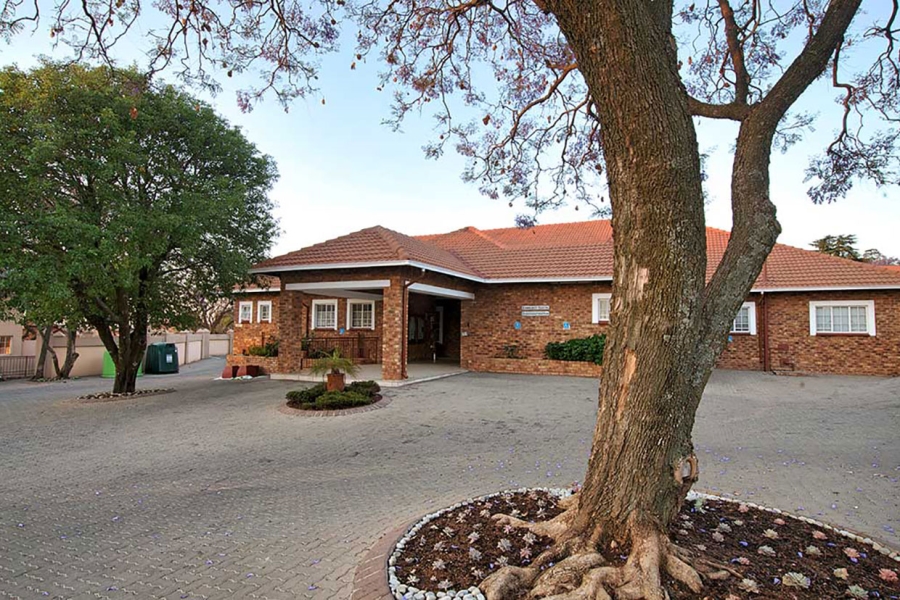 To Let 2 Bedroom Property for Rent in Honeydew Gauteng