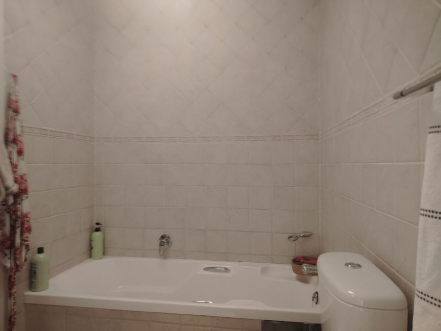 3 Bedroom Property for Sale in Bedford Gardens Gauteng