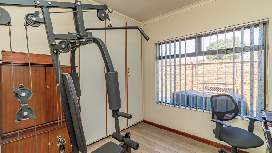 3 Bedroom Property for Sale in Dal Fouche Gauteng