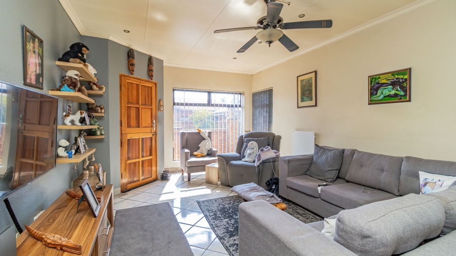 3 Bedroom Property for Sale in Dal Fouche Gauteng