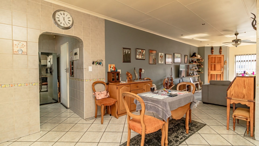 3 Bedroom Property for Sale in Dal Fouche Gauteng