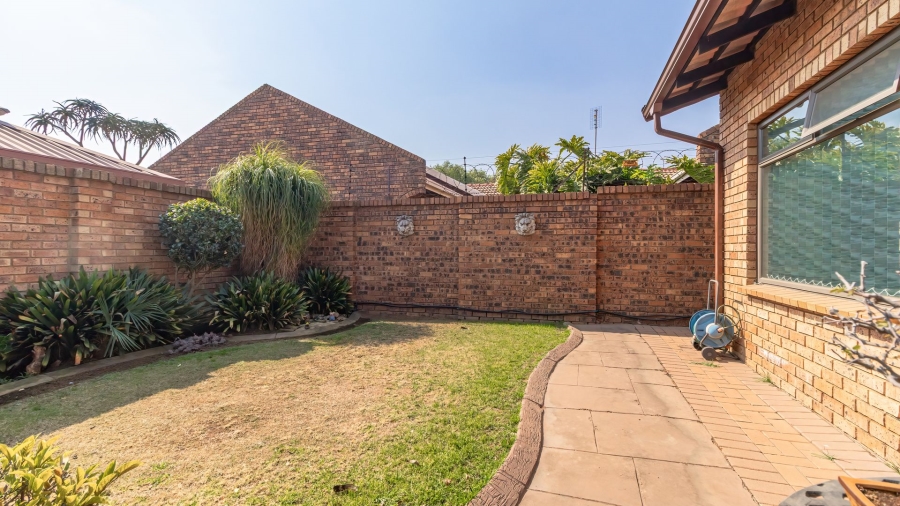 3 Bedroom Property for Sale in Dal Fouche Gauteng