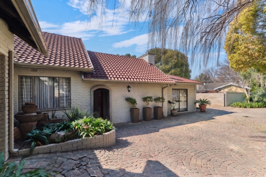4 Bedroom Property for Sale in Randpark Ridge Gauteng