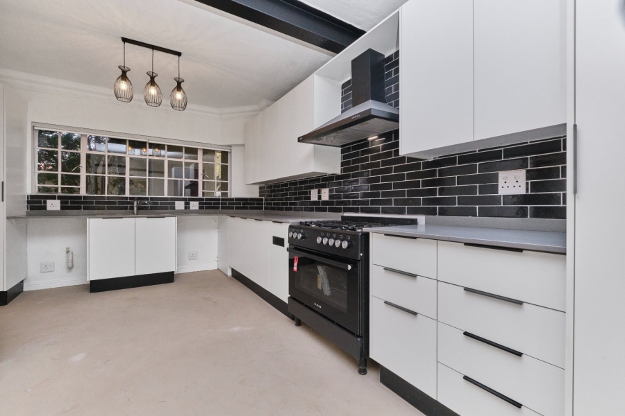 2 Bedroom Property for Sale in Bryanston Gauteng