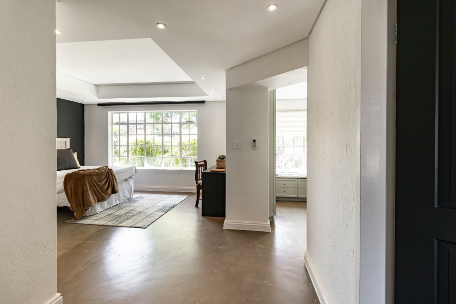 2 Bedroom Property for Sale in Bryanston Gauteng