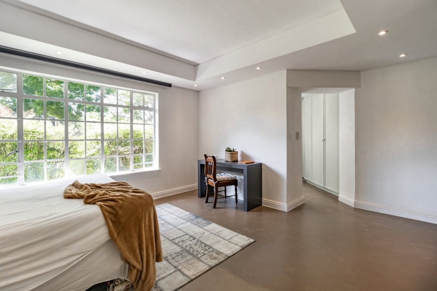 2 Bedroom Property for Sale in Bryanston Gauteng