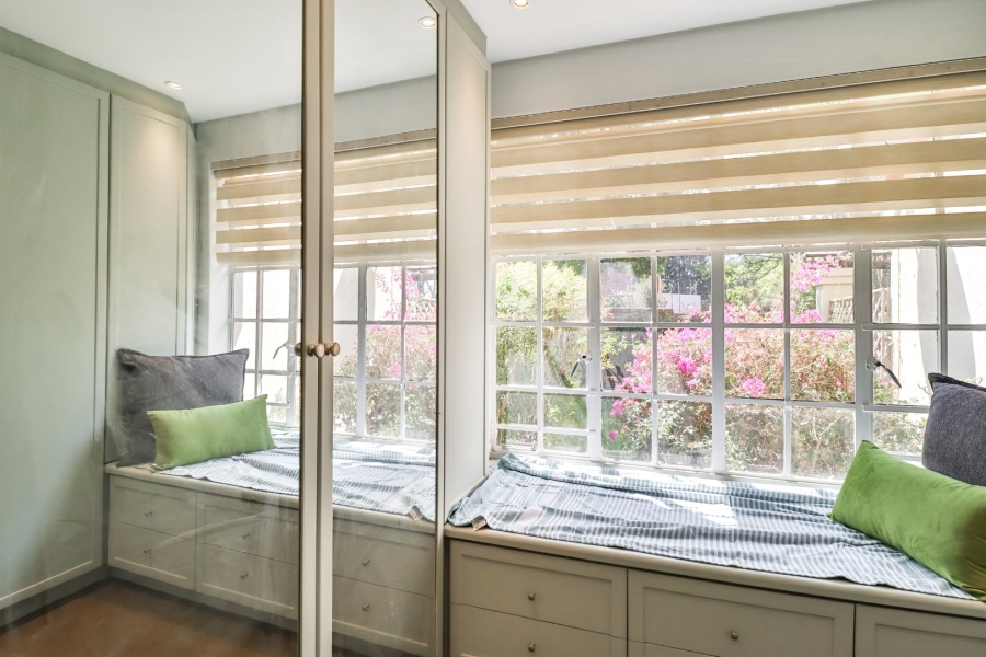 2 Bedroom Property for Sale in Bryanston Gauteng