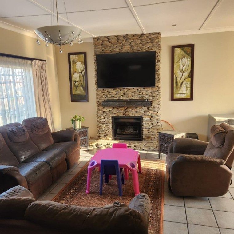 3 Bedroom Property for Sale in Homestead Gauteng