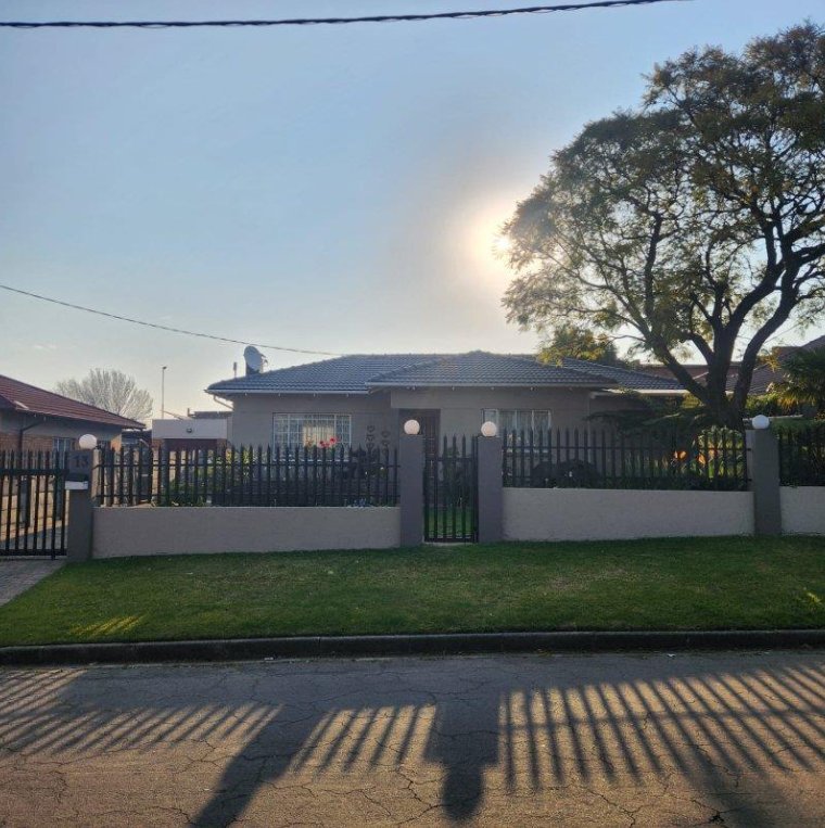 3 Bedroom Property for Sale in Homestead Gauteng