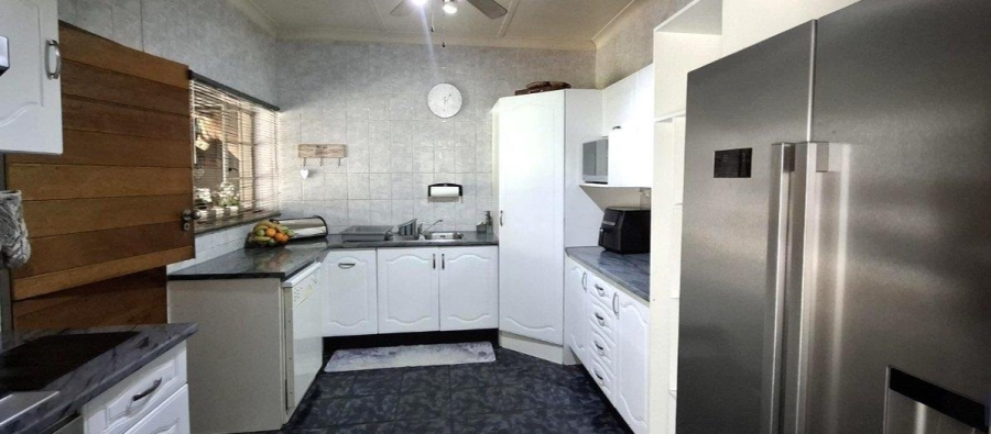 3 Bedroom Property for Sale in Homestead Gauteng